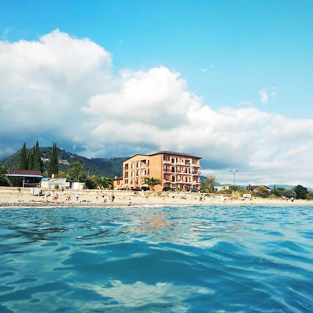 Leon Hotel New Athos Luaran gambar