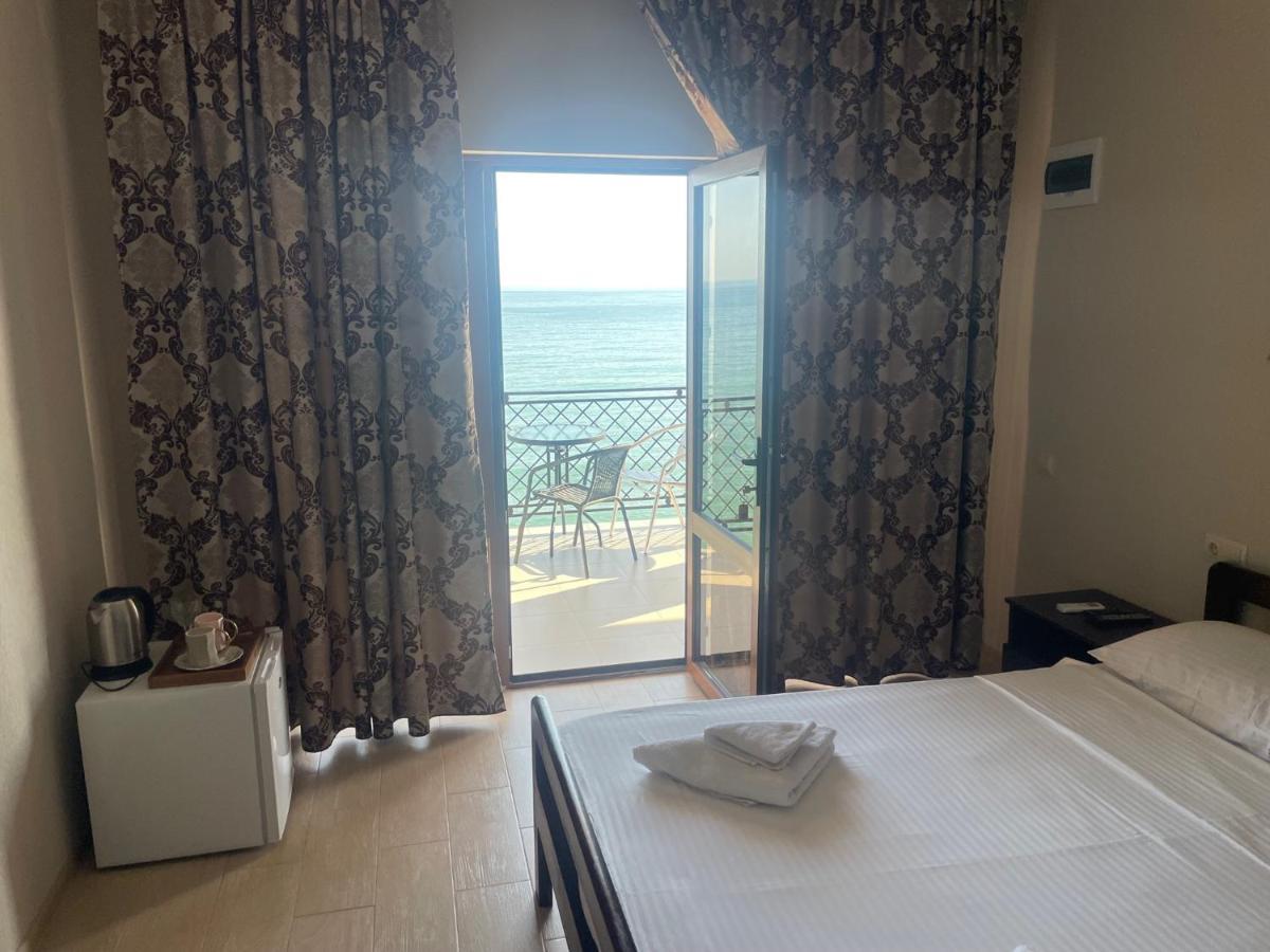 Leon Hotel New Athos Luaran gambar